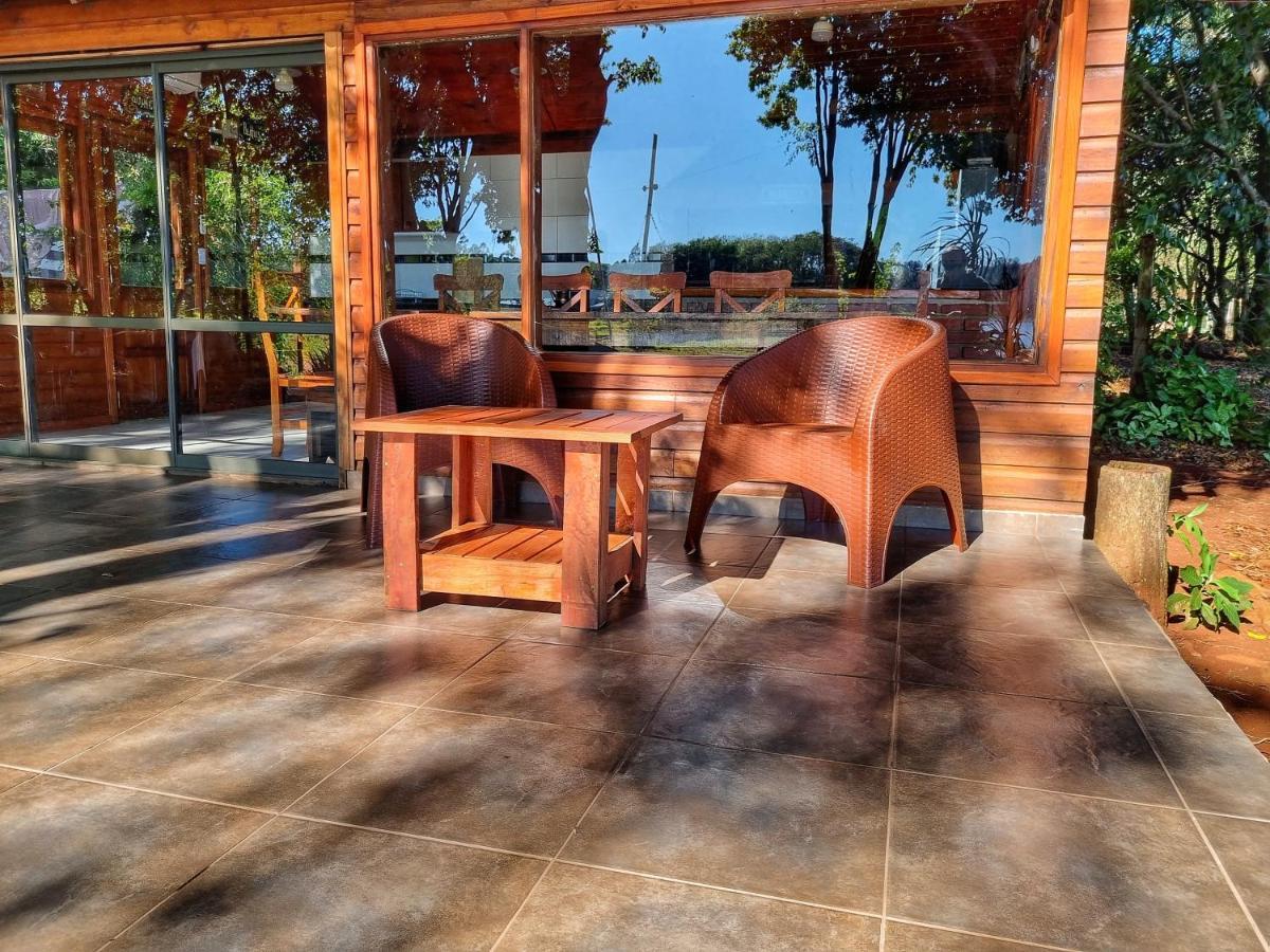 La Casa Del Lago Urugua-I Villa Пуерто Игуасу Екстериор снимка