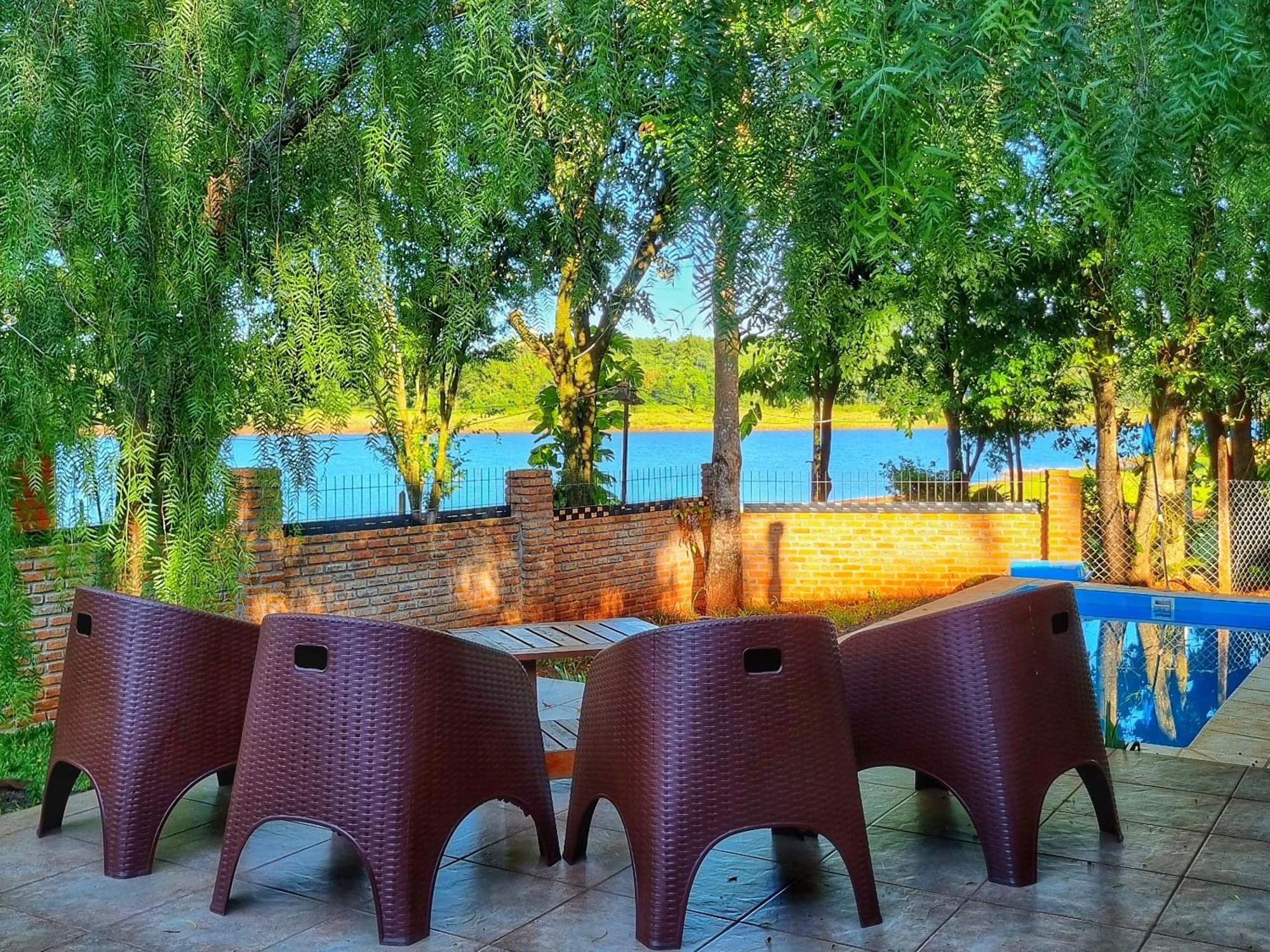 La Casa Del Lago Urugua-I Villa Пуерто Игуасу Екстериор снимка
